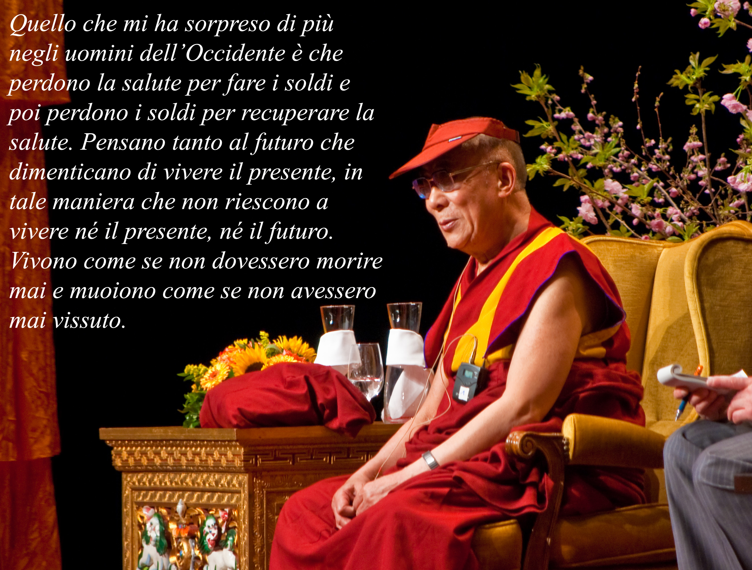 Dalai Lama Quello Che Mi Ha Sorpreso Di Piu Negli Uominila Vita Al Centro Adesso